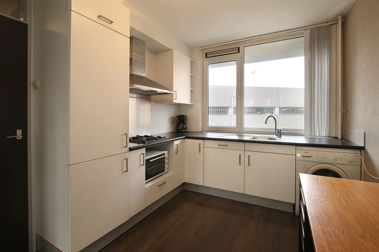 Maisonette with balcony in the heart of Roermond - Image 8