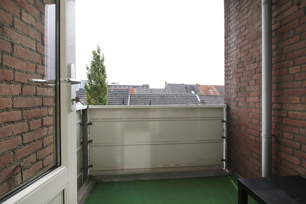 Maisonette with balcony in the heart of Roermond - Image 12