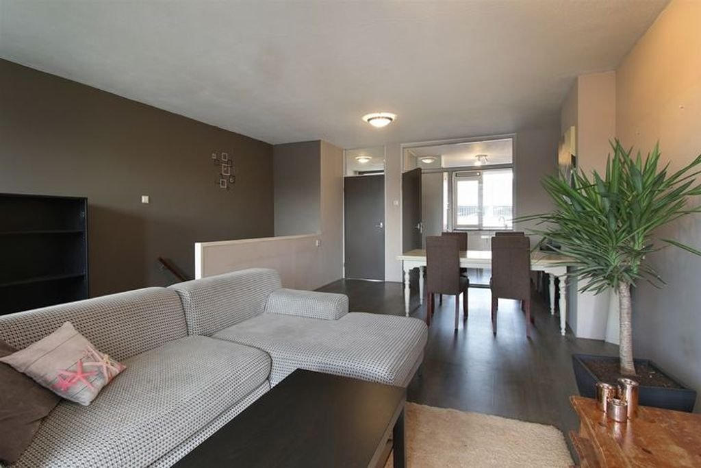 Maisonette with balcony in the heart of Roermond - Image 3