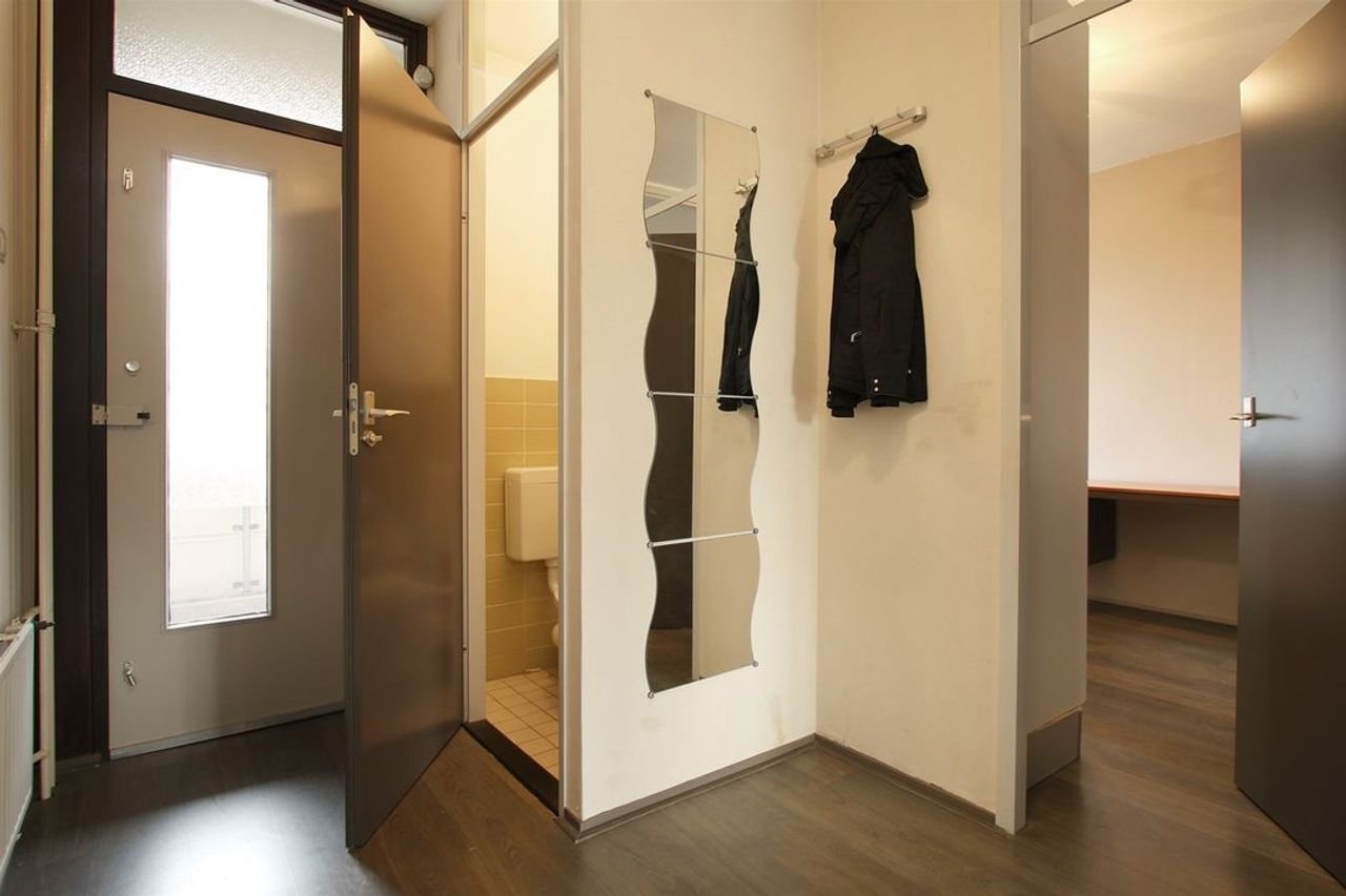 Maisonette with balcony in the heart of Roermond - Image 2