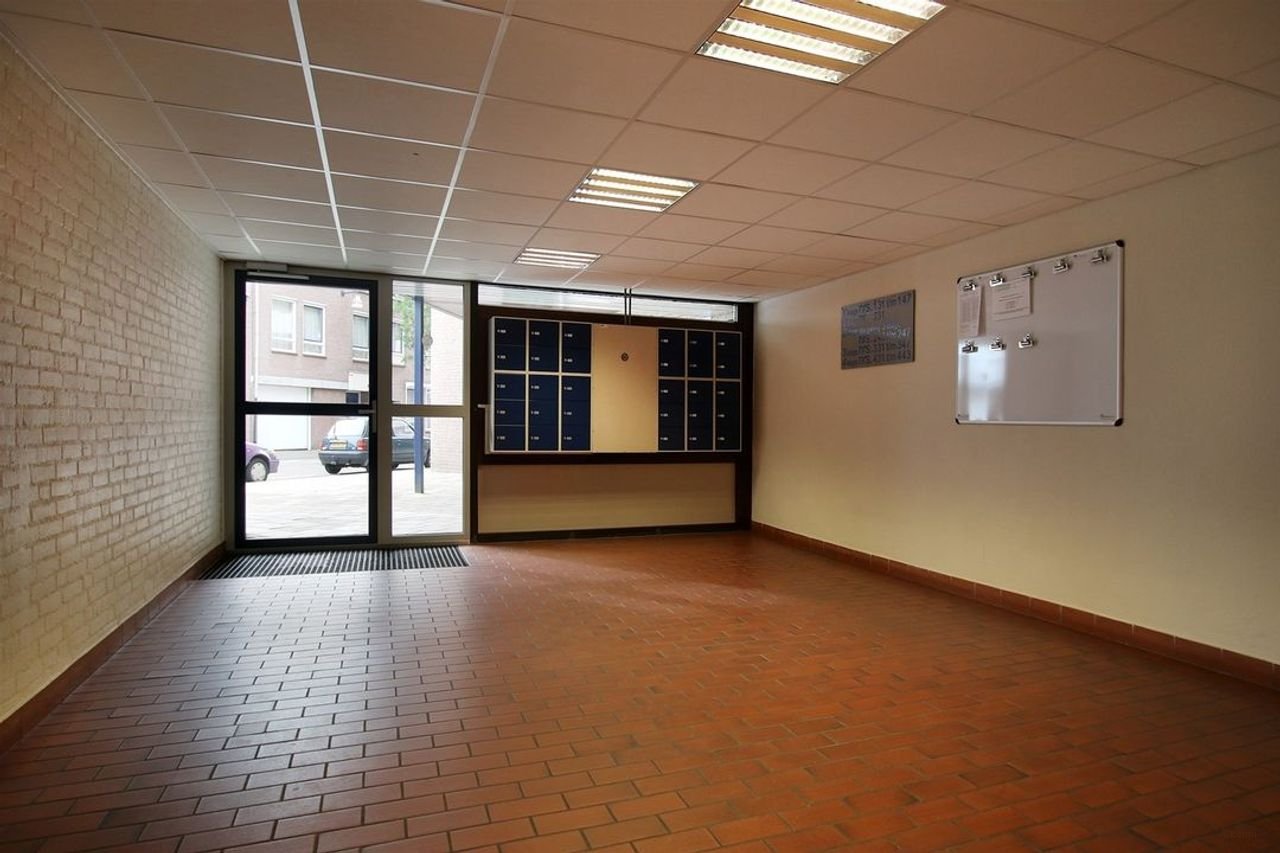 Maisonette with balcony in the heart of Roermond - Image 24