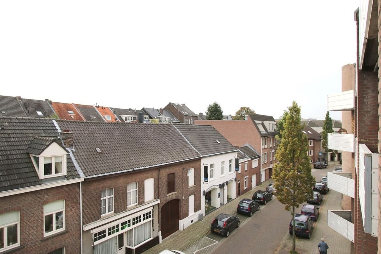 Maisonette with balcony in the heart of Roermond - Image 14