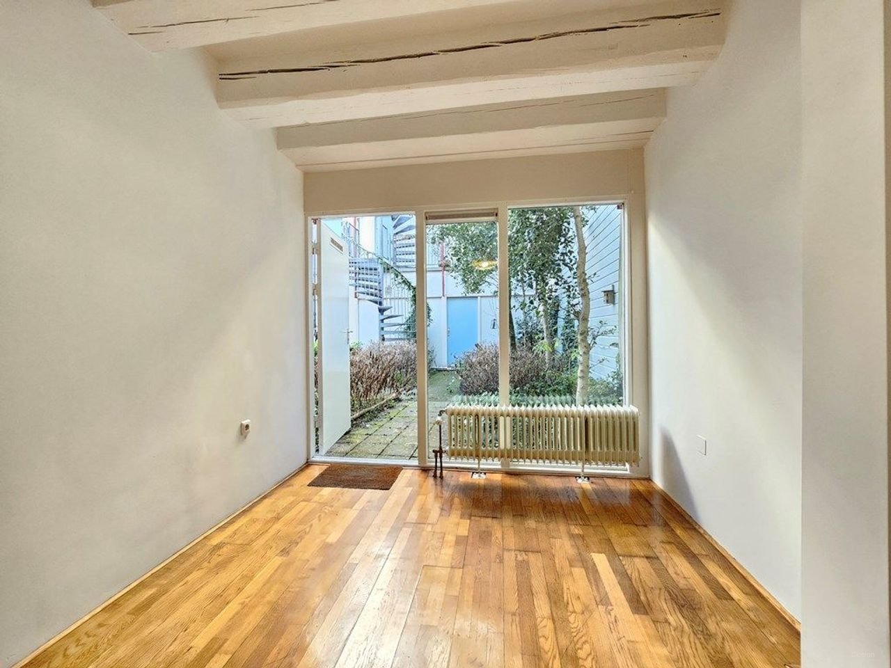 Monumentaal pakhuis met tuin aan water - Afbeelding 25