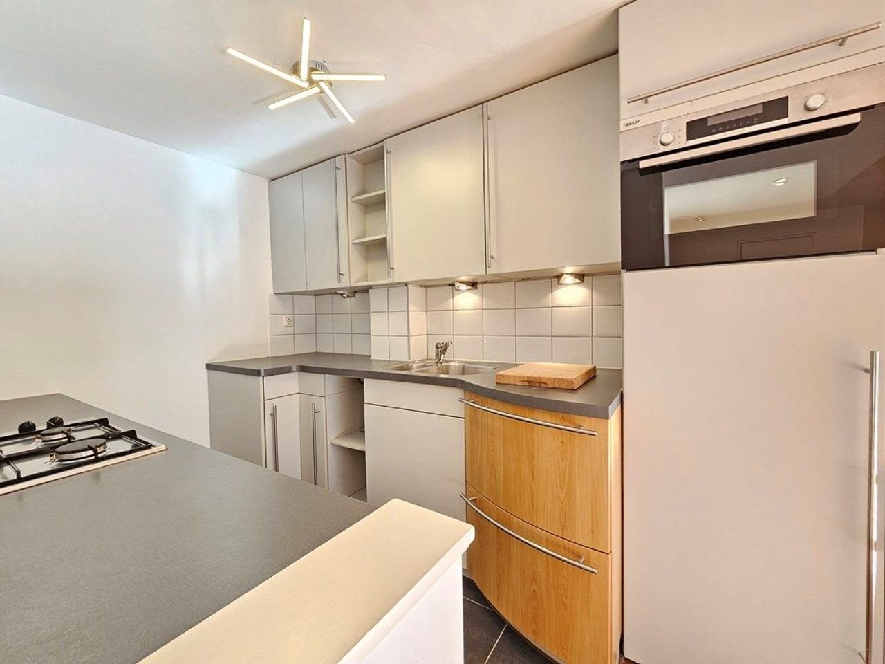 Monumentaal pakhuis met tuin aan water - Afbeelding 11