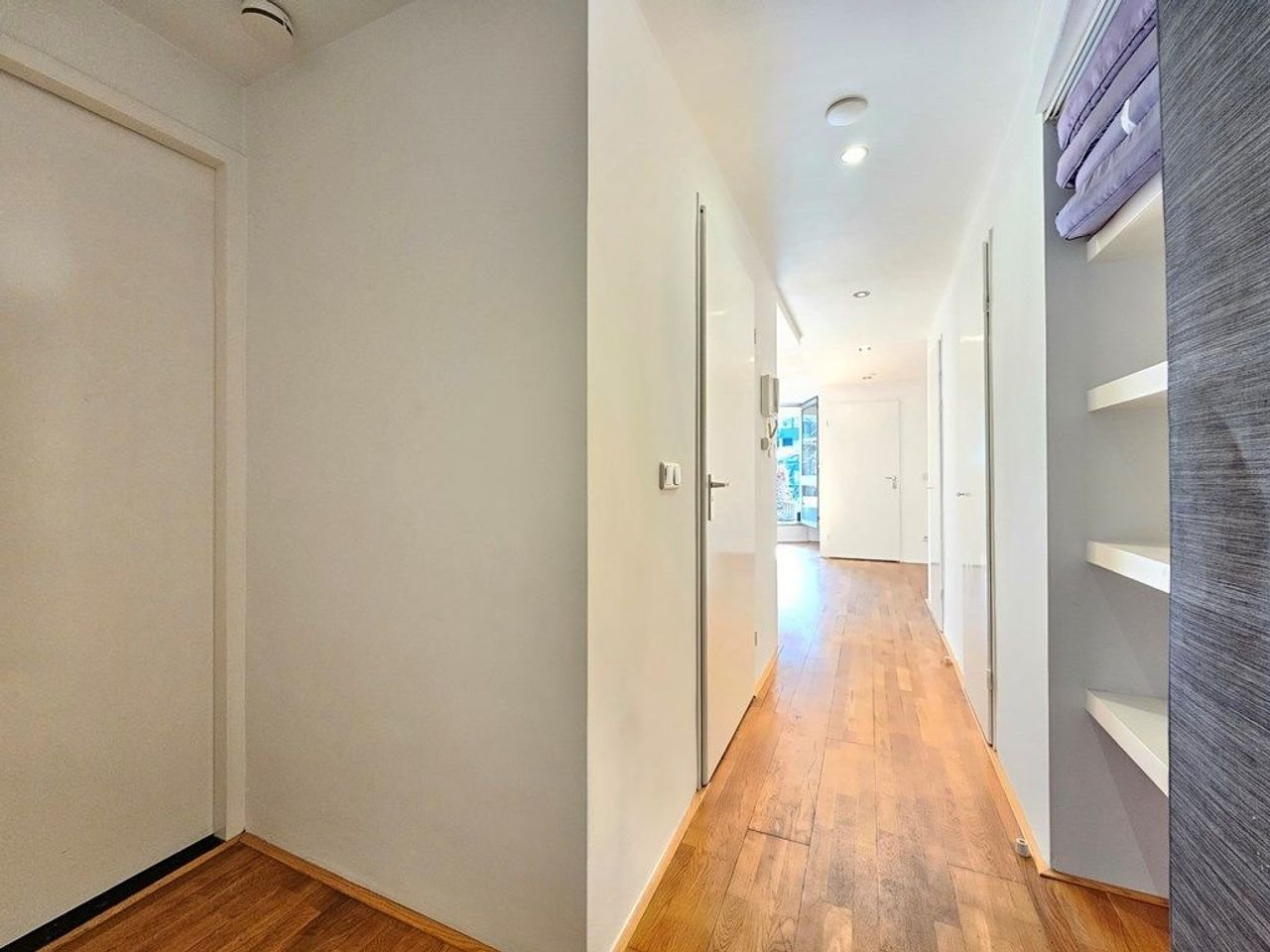 Monumentaal pakhuis met tuin aan water - Afbeelding 17