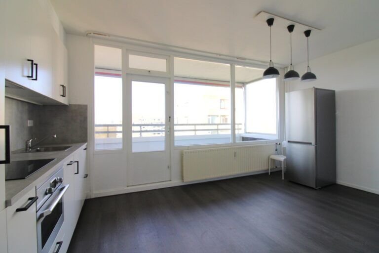 Royaal appartement met uitzicht op de 8e etage - Afbeelding 5