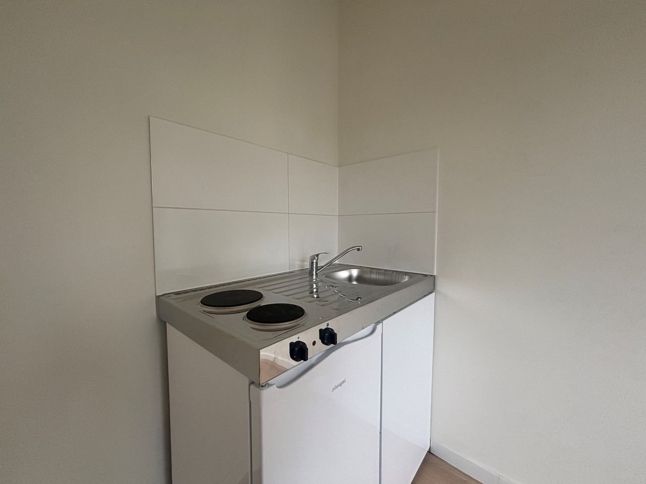 Kamer met eigen keuken & dakterras - Afbeelding 4