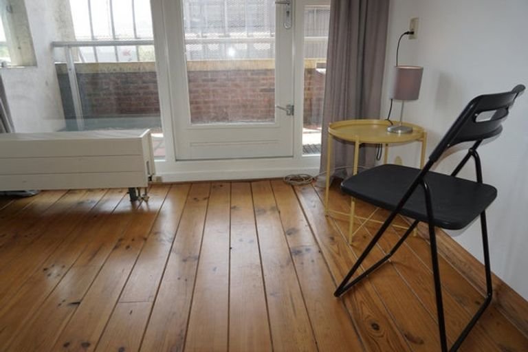 Studentenkamer met balkon in Rotterdam - Afbeelding 2