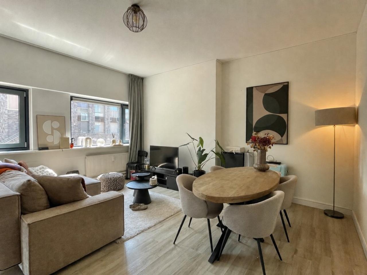 Apartment with Views of the Eusebius Church - Image 3