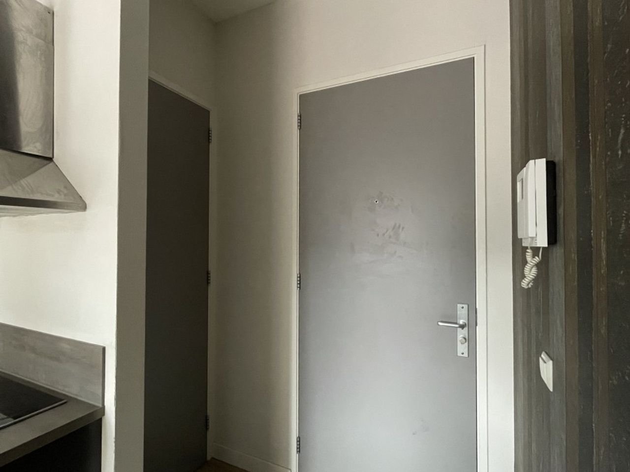 Moderne studio hartje Arnhem met dakterras - Afbeelding 3