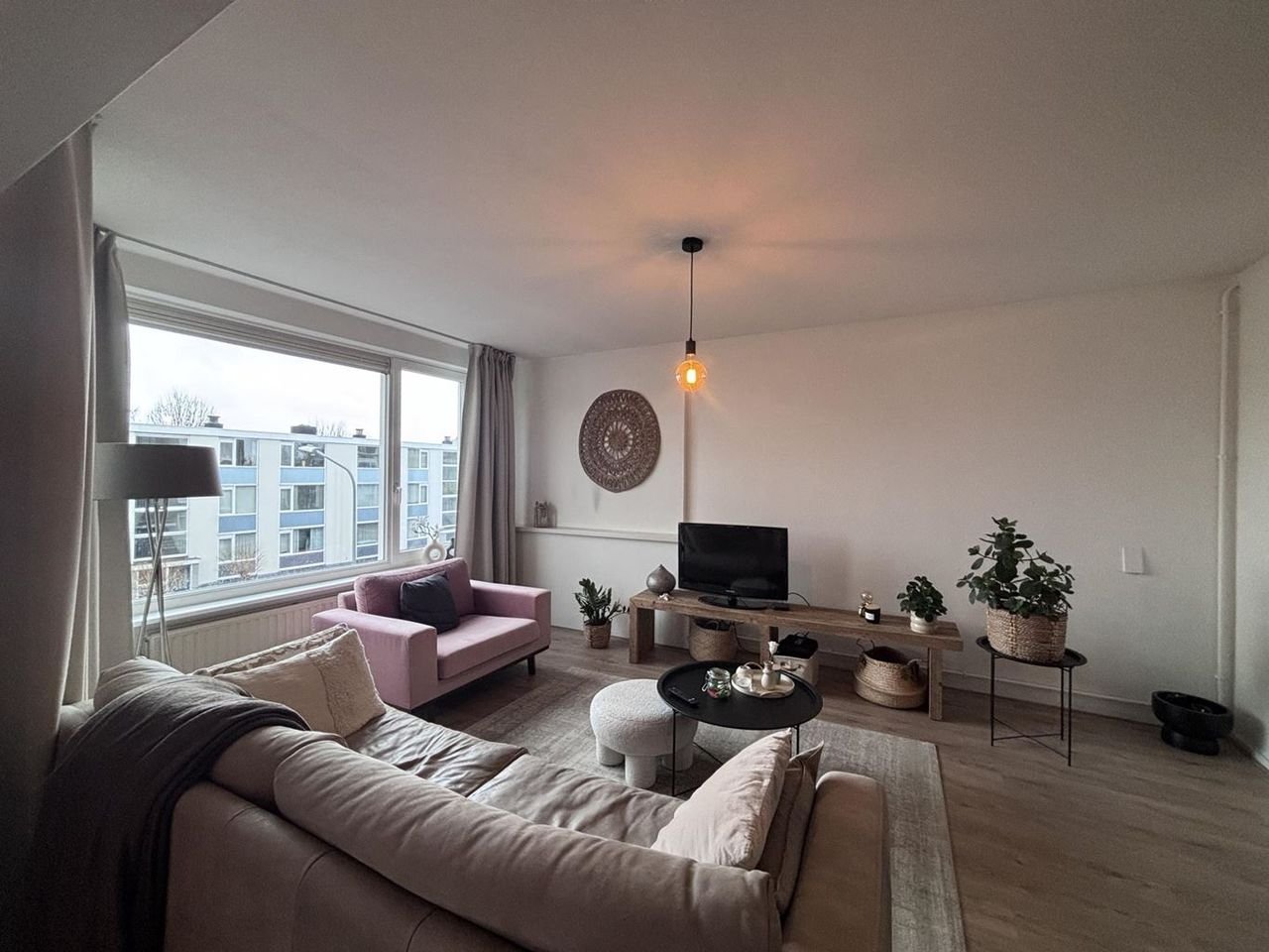 Apartment with two balconies in Scharn - Image 2