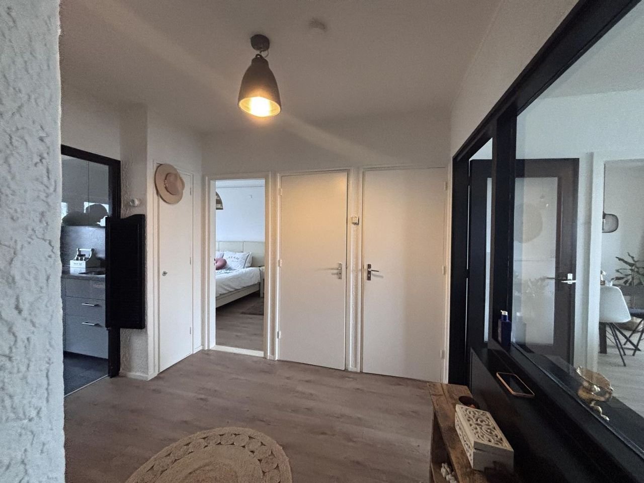 Apartment with two balconies in Scharn - Image 8