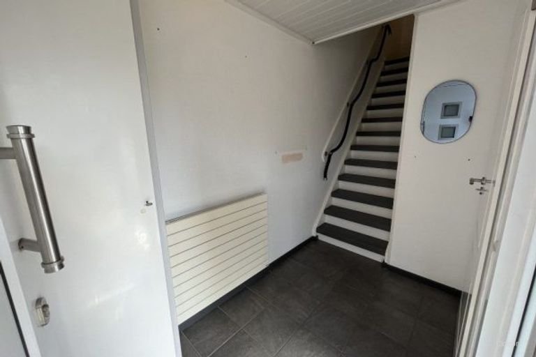 Hoekwoning met garage en zonnepanelen - Afbeelding 6