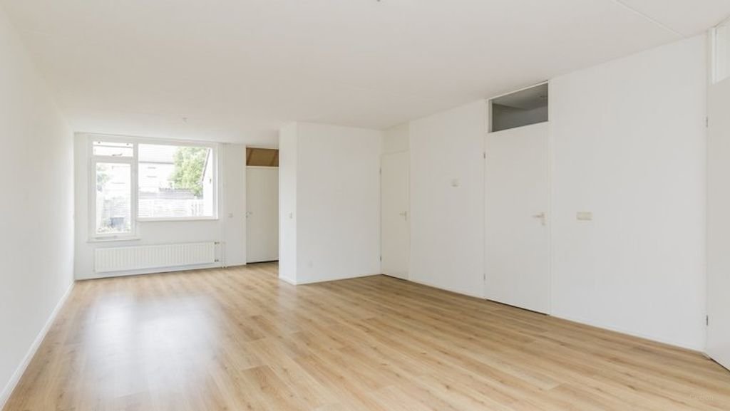 Ruime woning met tuin in Tilburg - Afbeelding 2