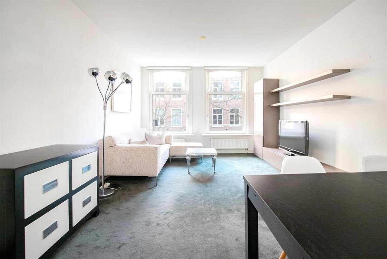 Gemeubileerd appartement met balkon in De Pijp - Afbeelding 5