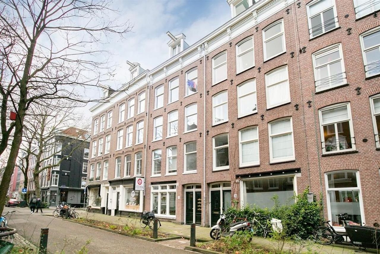 Gemeubileerd appartement met balkon in De Pijp - Afbeelding 1