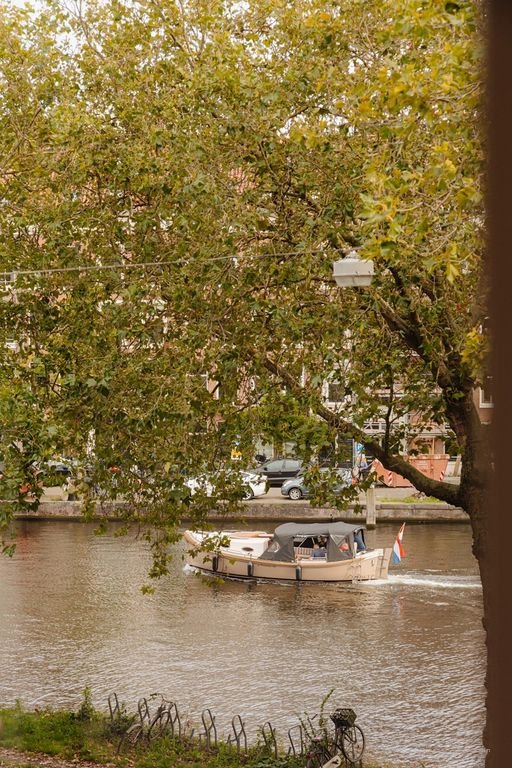 Gerenoveerd appartement met waterzicht aan de Nassaukade - Afbeelding 8