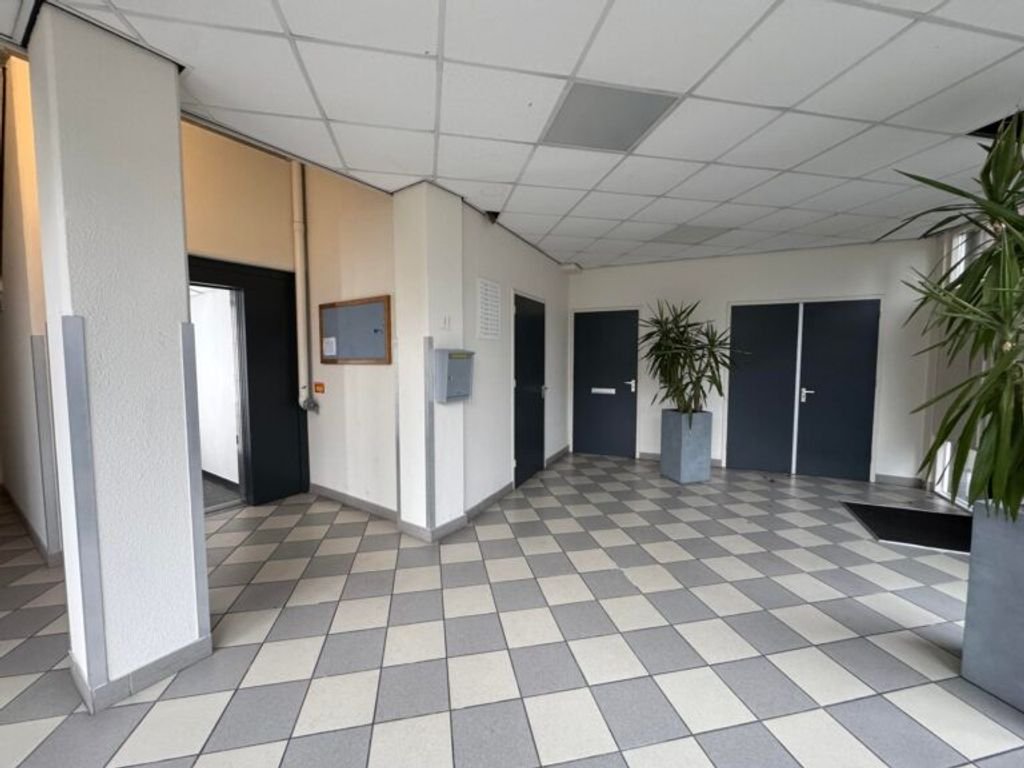 Gemeubileerd appartement met balkon - Afbeelding 3