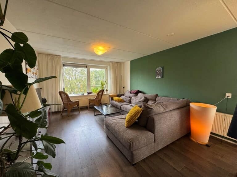 Gemeubileerd appartement met balkon - Afbeelding 6