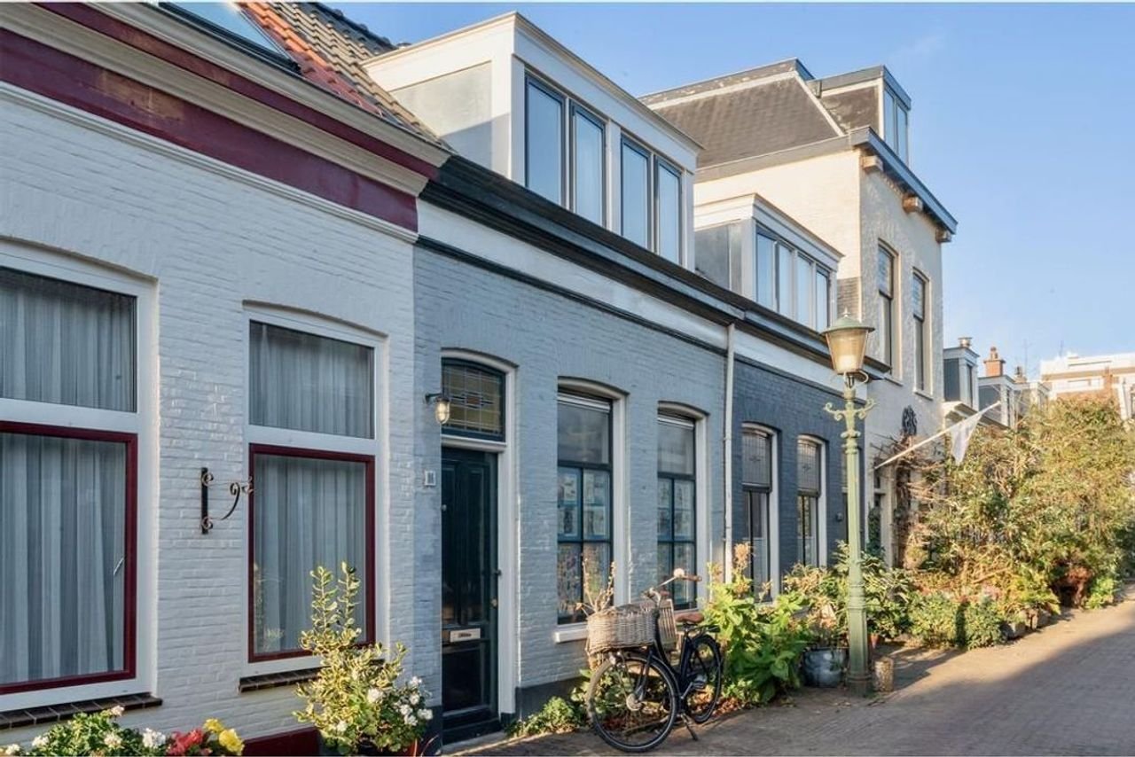 Visserswoning met terras vlakbij zee - Afbeelding 1