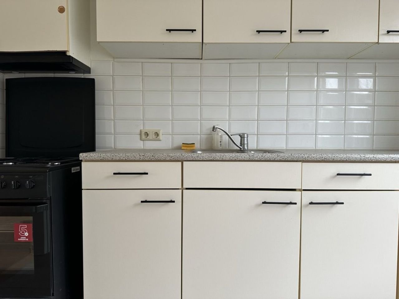 Tussenwoning met tuin in hartje Hoensbroek - Afbeelding 12