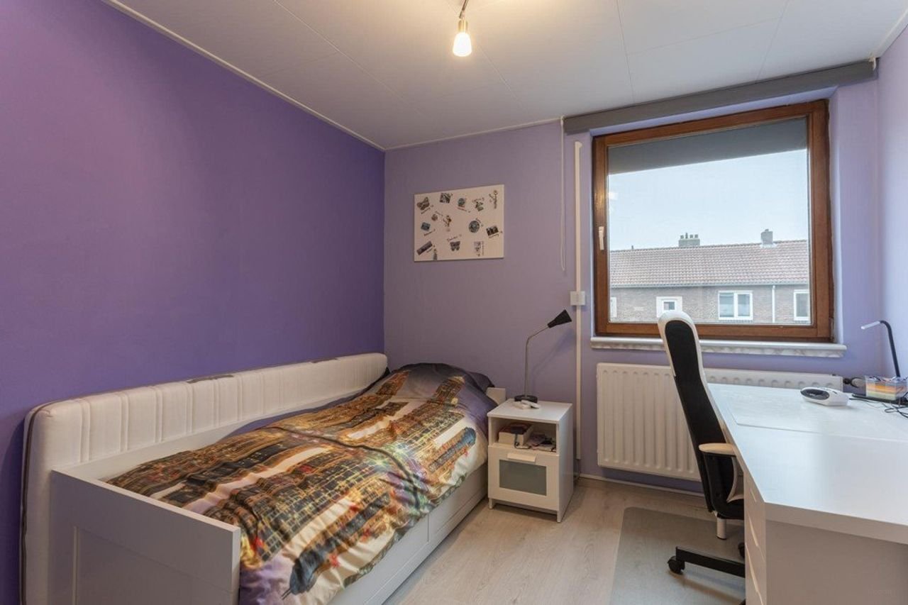 Fijne gezinswoning in rustig Hoensbroek - Afbeelding 14