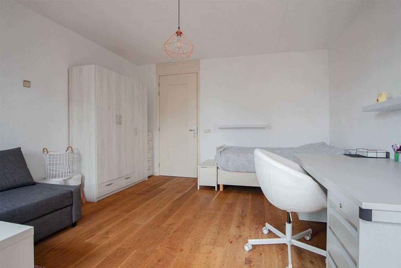 232 m² woonruimte in hartje Wouw - Afbeelding 18