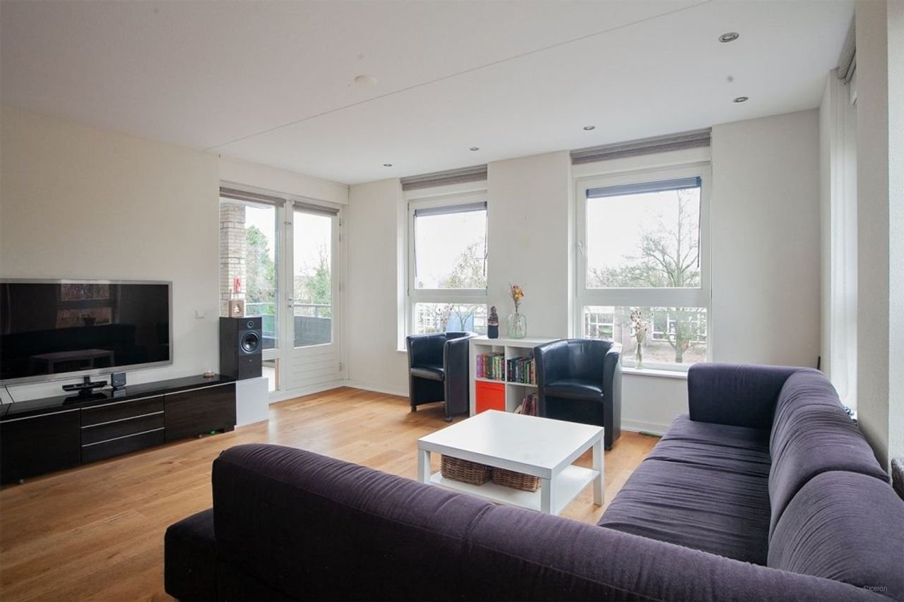 232 m² woonruimte in hartje Wouw - Afbeelding 8