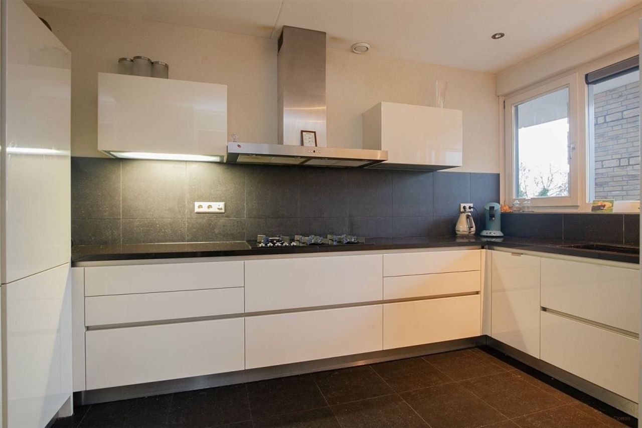 232 m² woonruimte in hartje Wouw - Afbeelding 16