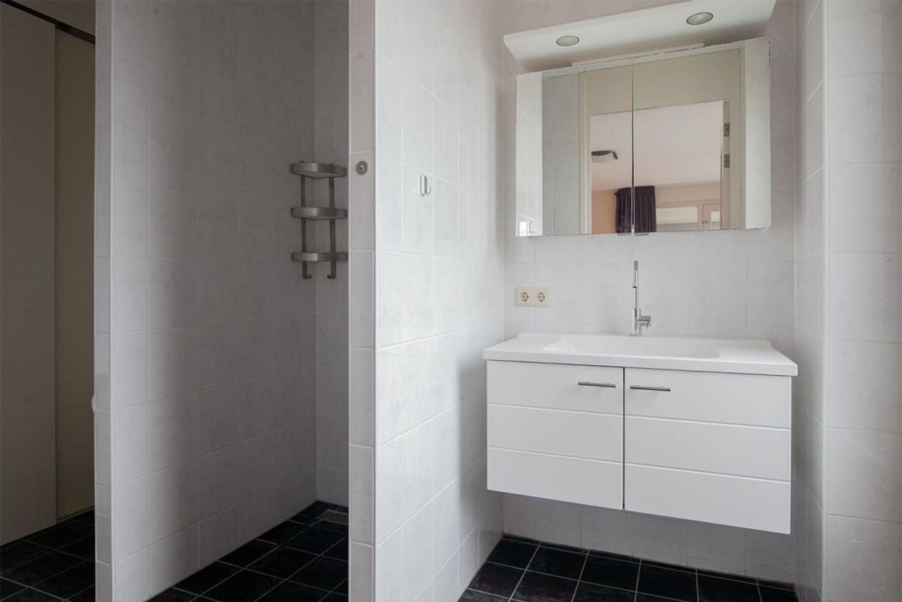 232 m² woonruimte in hartje Wouw - Afbeelding 25