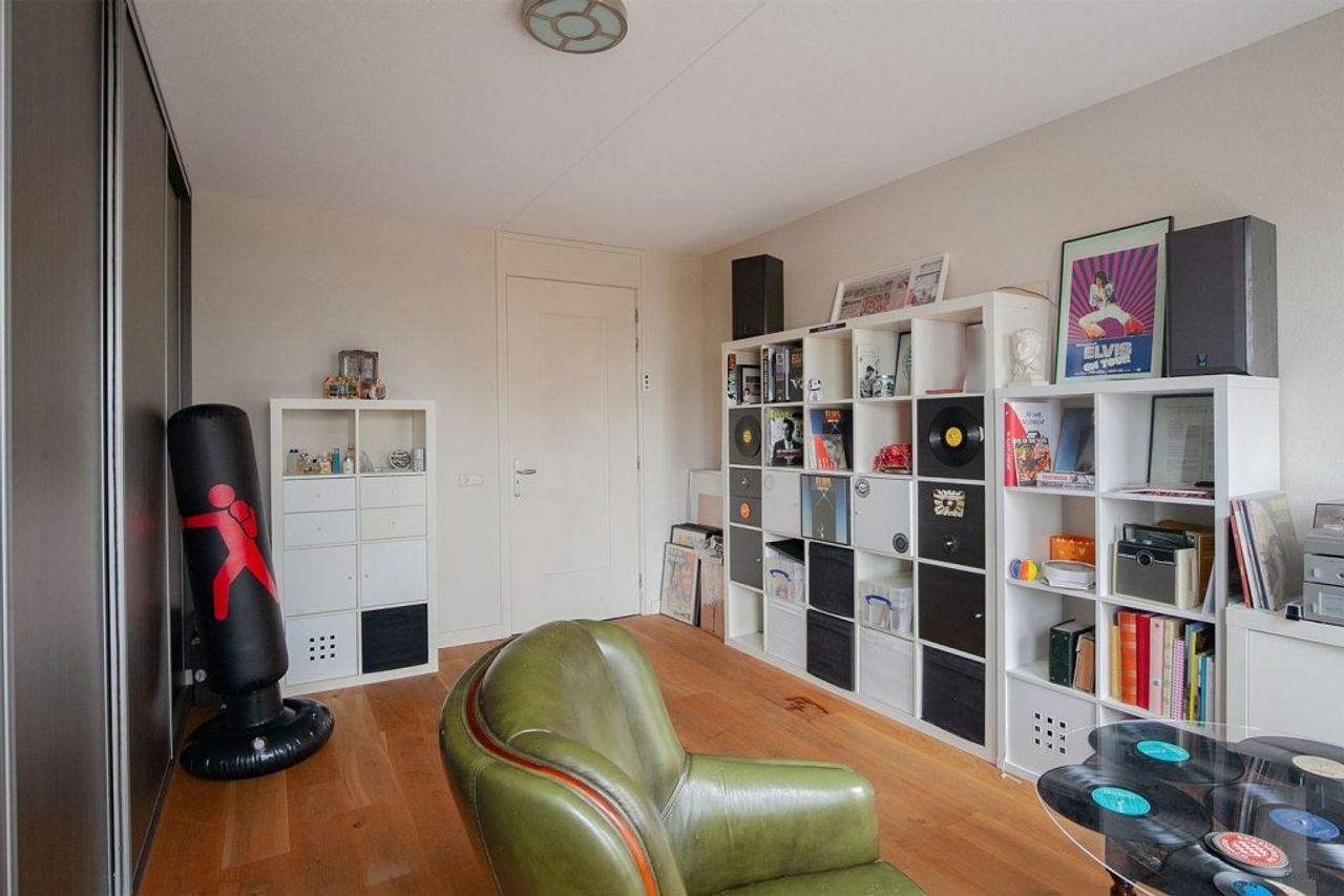 232 m² woonruimte in hartje Wouw - Afbeelding 28