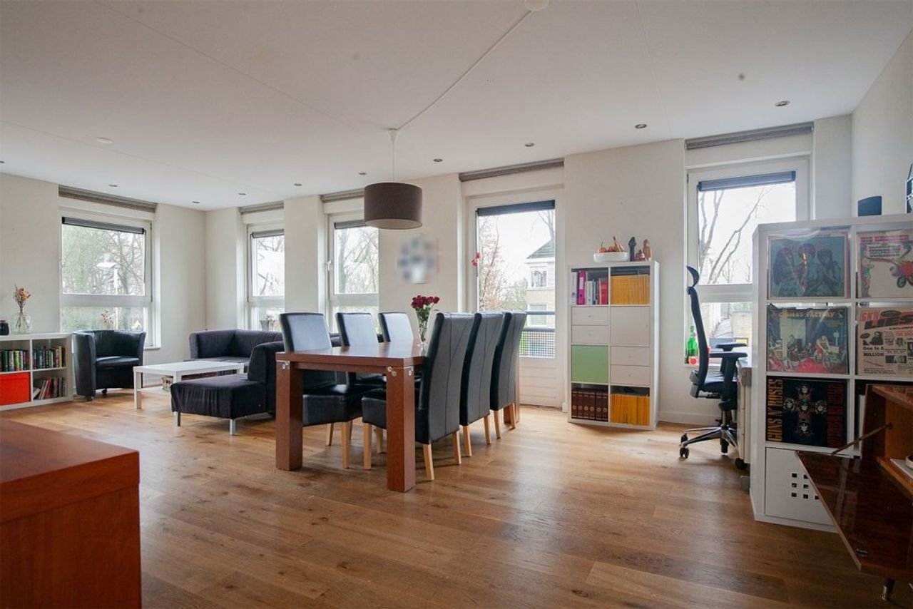 232 m² woonruimte in hartje Wouw - Afbeelding 13