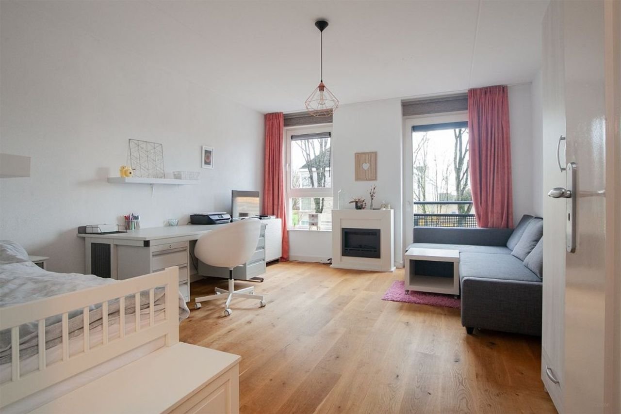 232 m² woonruimte in hartje Wouw - Afbeelding 17