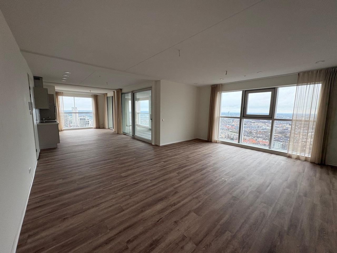 Penthouse op 31 hoog naast Philips Stadion - Afbeelding 5
