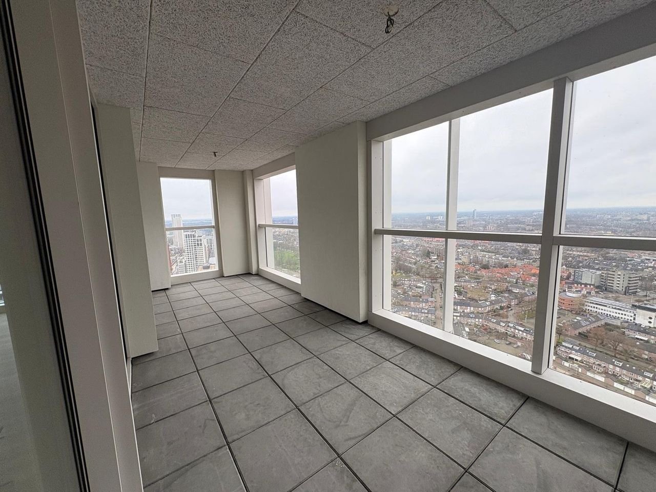 Penthouse op 31 hoog naast Philips Stadion - Afbeelding 16