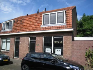 Kamer van 14 m² met wastafel in Oud-Assendorp