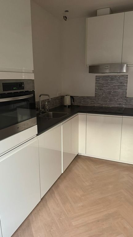 Ruim huis achter de boulevard - Afbeelding 5