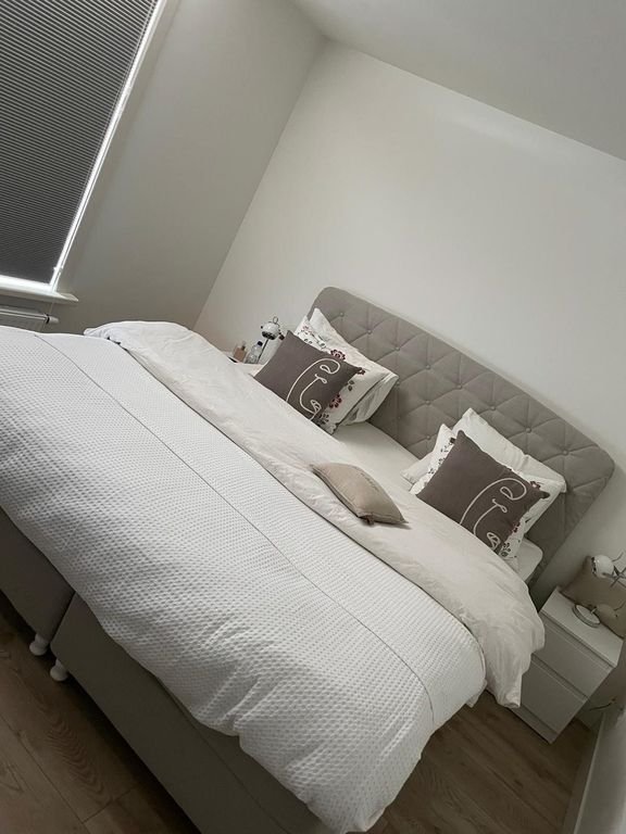 Ruim huis achter de boulevard - Afbeelding 7