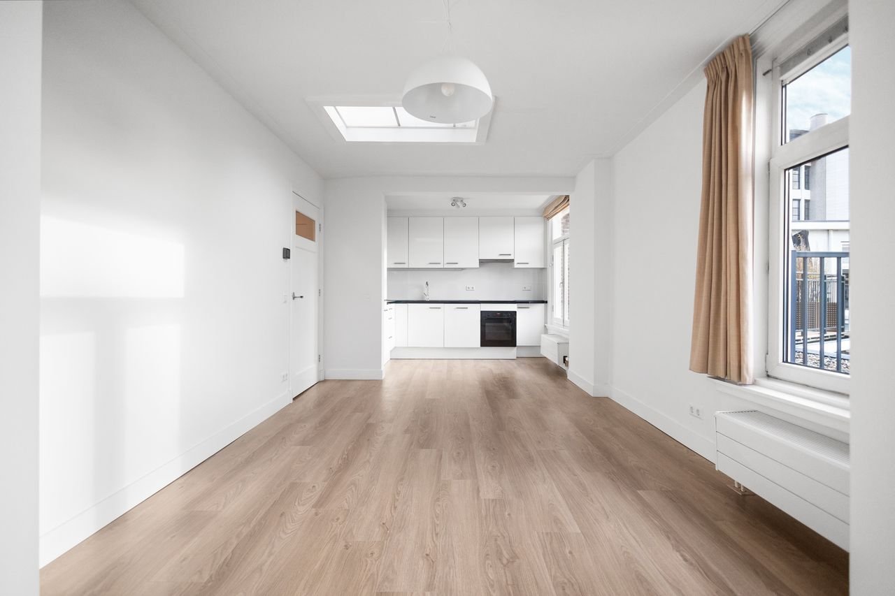 Gerenoveerd in Zuid met riant dakterras - Afbeelding 2