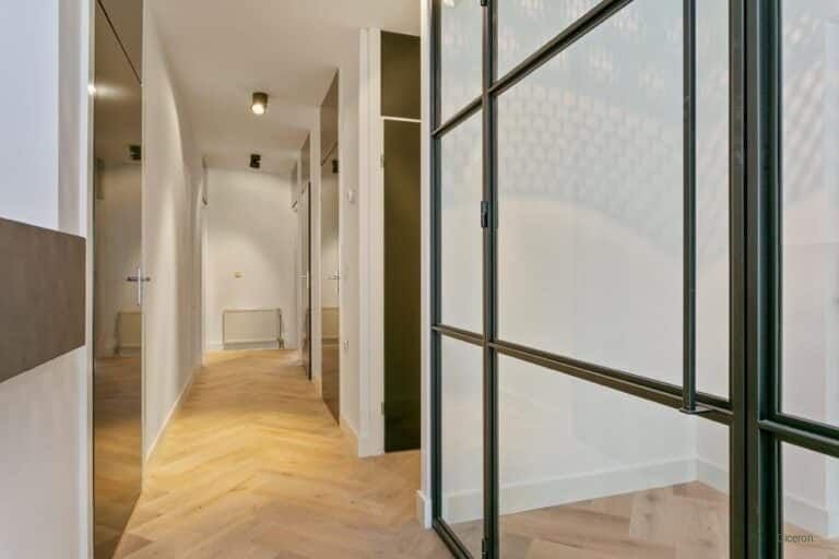 Riant appartement (130m²) met garage in centrum - Afbeelding 7