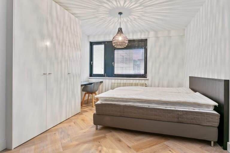 Riant appartement (130m²) met garage in centrum - Afbeelding 8