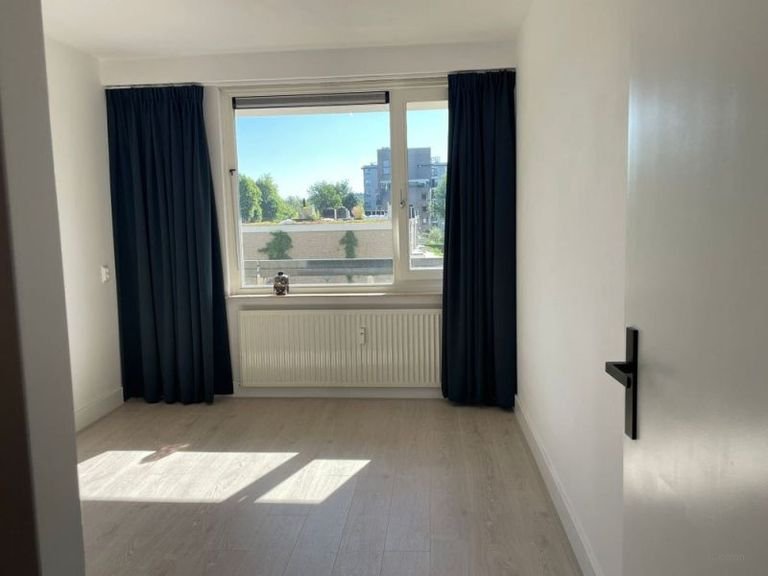 Ruim appartement aan de Ovidiuslaan - Afbeelding 11