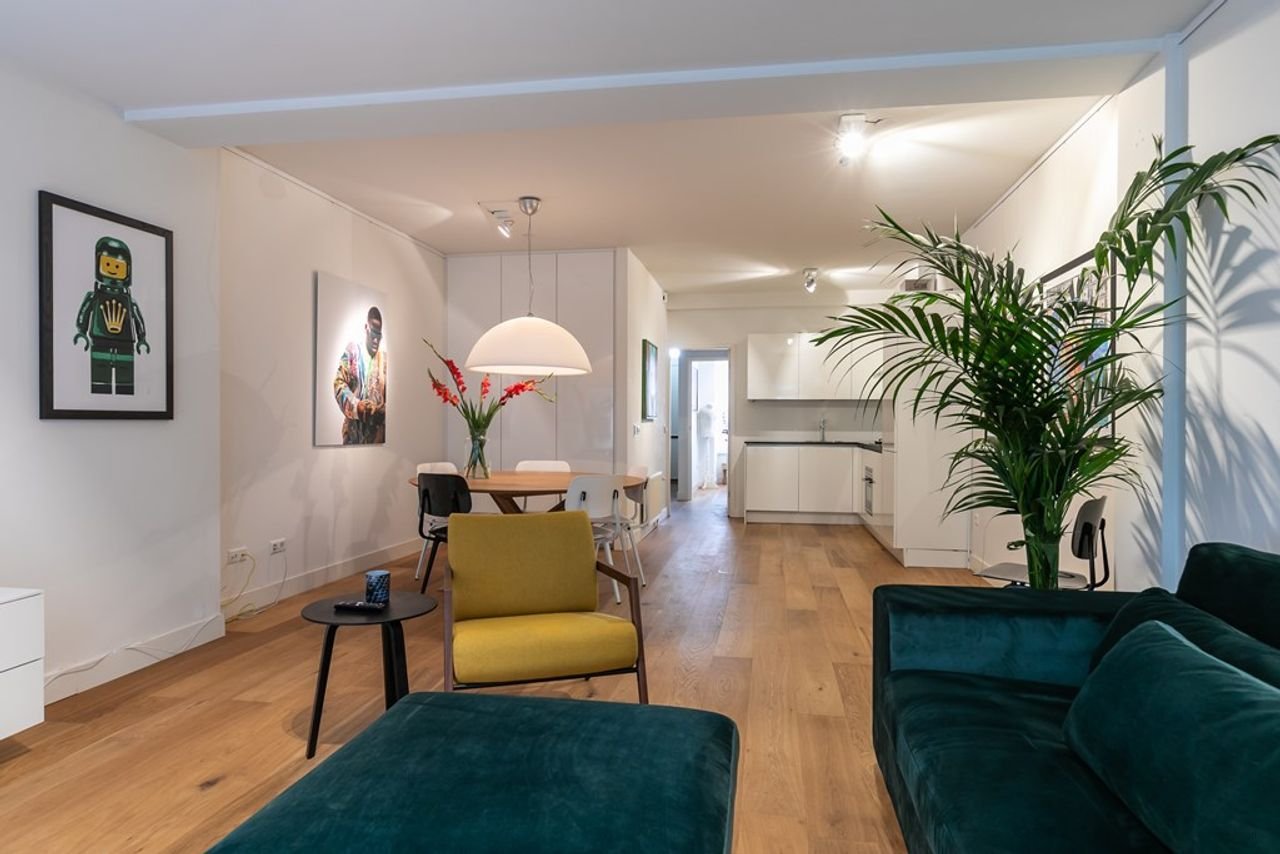 Gerenoveerde benedenwoning met zonnige tuin - Afbeelding 4