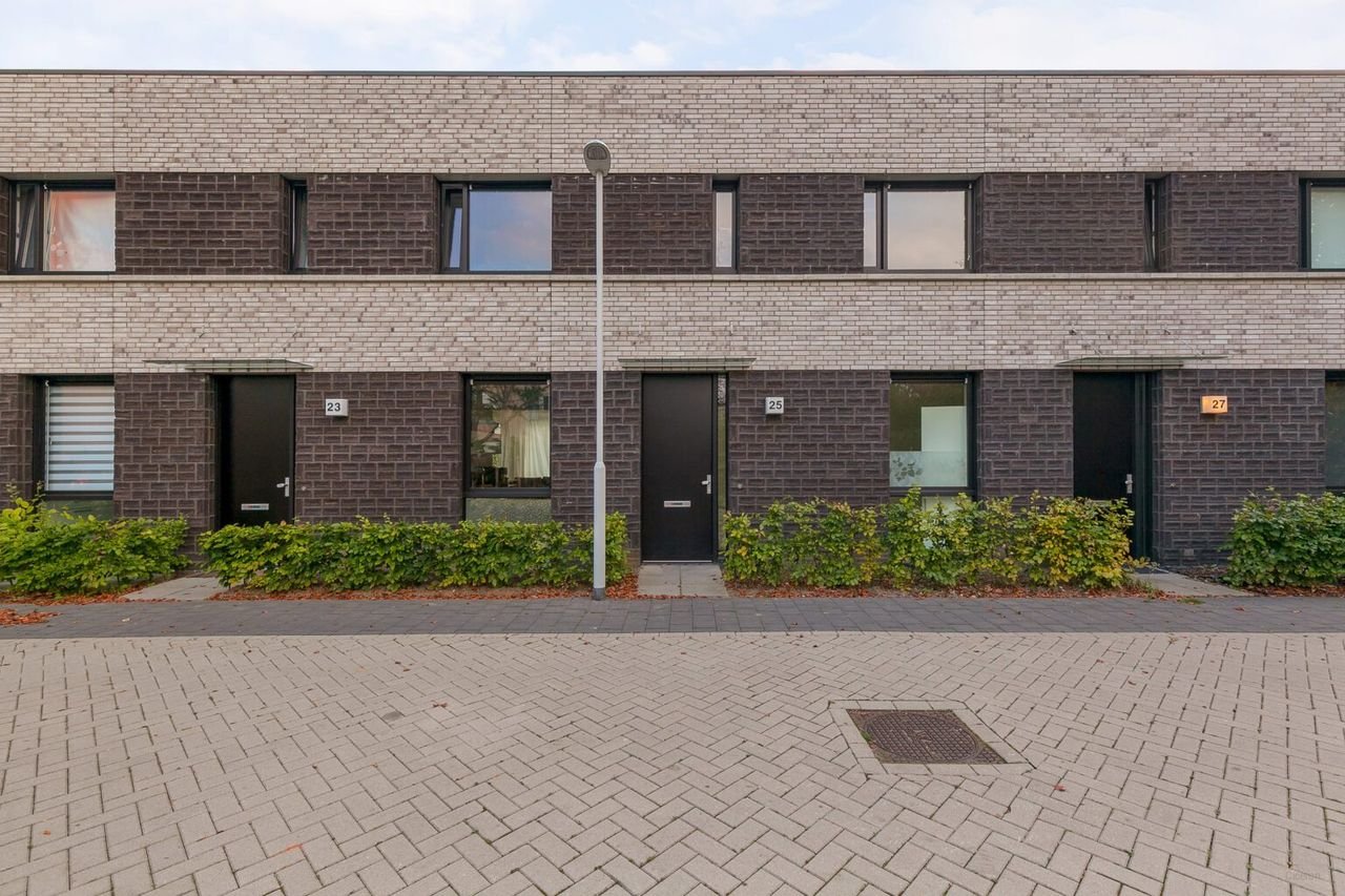 Energiezuinige woning met parkeerplek - Afbeelding 1