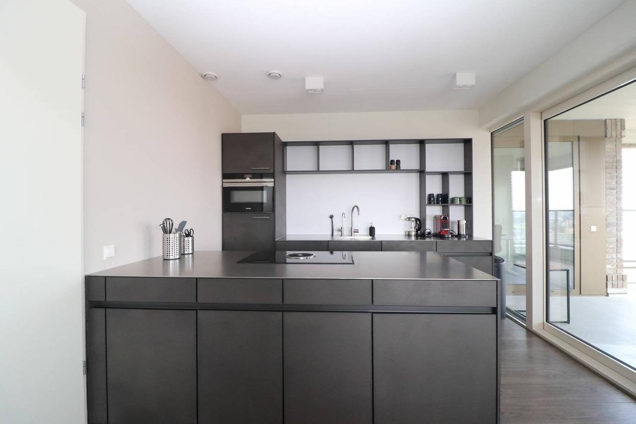Gemeubileerd 3-kamerappartement met balkon - Afbeelding 7