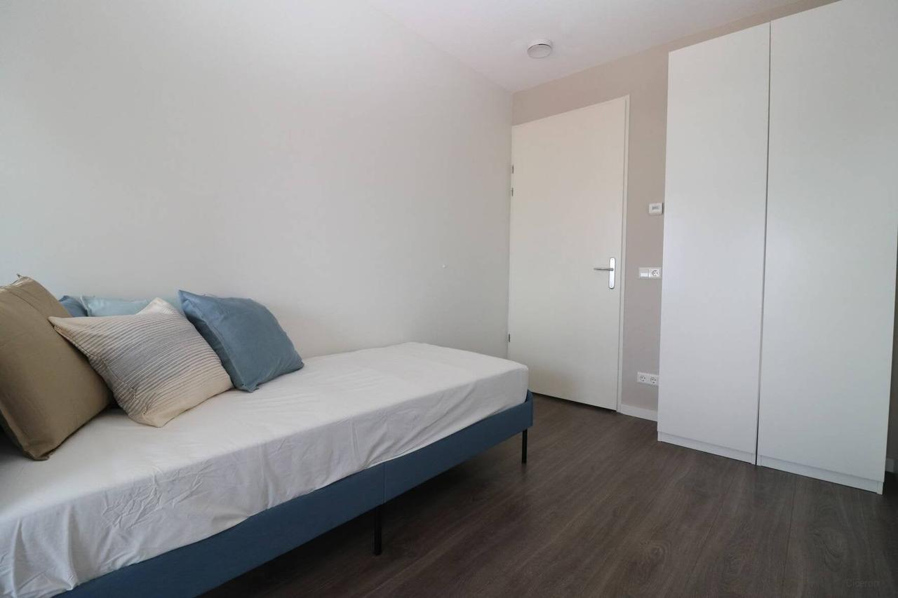 Gemeubileerd 3-kamerappartement met balkon - Afbeelding 13