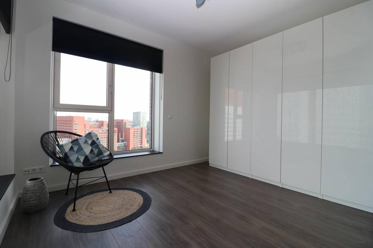 Gemeubileerd 3-kamerappartement met balkon - Afbeelding 17
