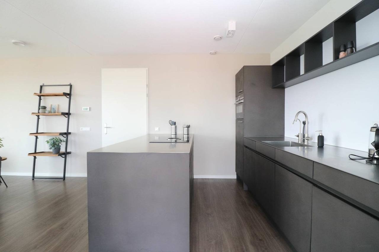 Gemeubileerd 3-kamerappartement met balkon - Afbeelding 21