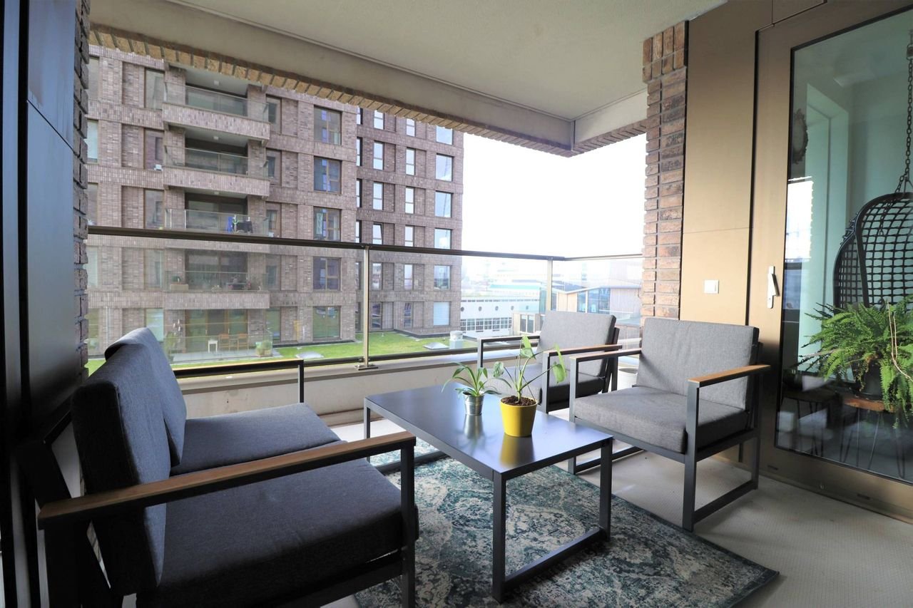 Licht 3-kamerappartement met balkon en parking - Afbeelding 15