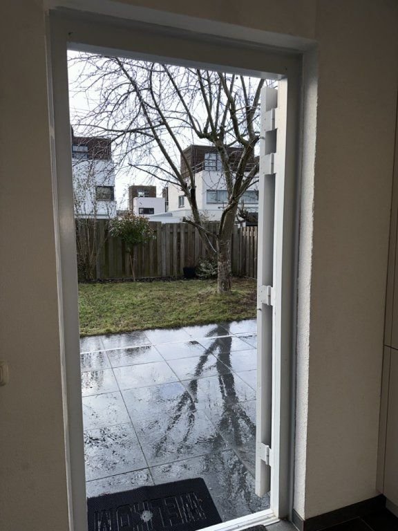 Hoekwoning met garage en zonnepanelen - Afbeelding 13